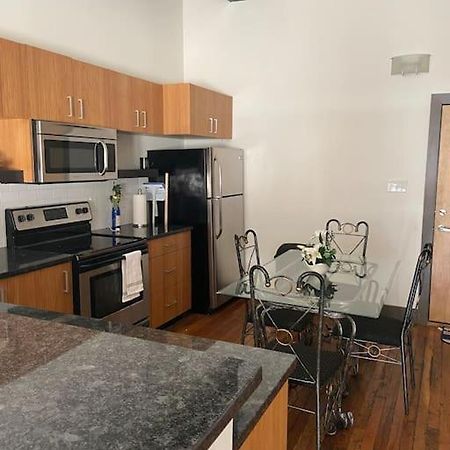 Charming 2 Bedroom Apartment Near Vcu Ричмънд Екстериор снимка